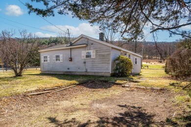 227 East St, Easthampton, MA 01027 - photo 2