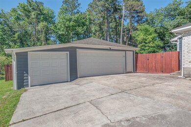 10215 Woodhollow Dr unit 77385, Conroe, TX 77385 - photo 4