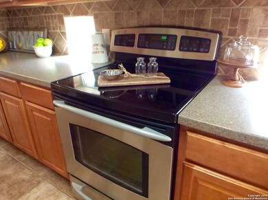 21911 Dolomite Dr, San Antonio, TX 78259 - photo 6