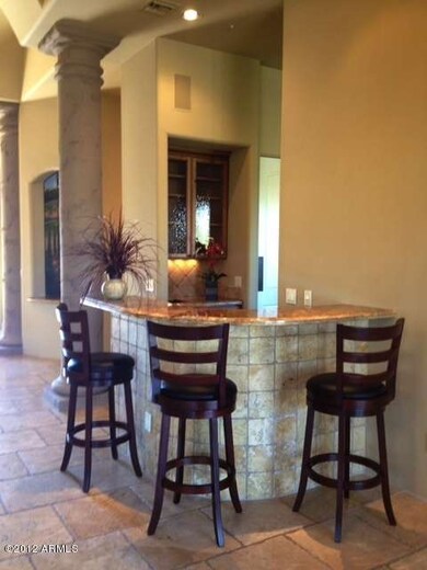 Wet bar 1