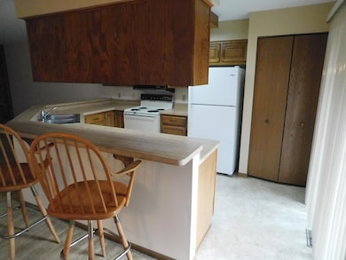 5624 Cambridge Ln unit 3, Mount Pleasant, WI 53406 - photo 6