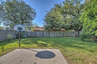 7311 Rogue River Dr, Houston, TX 77086 - photo 5