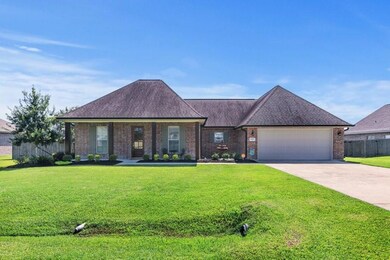 4162 Camryn Rd, Lake Charles, LA 70611 - photo 2