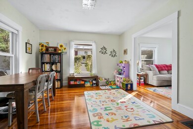 1146 Chestnut St unit SF, Newton Upper Falls, MA 02464 - photo 4