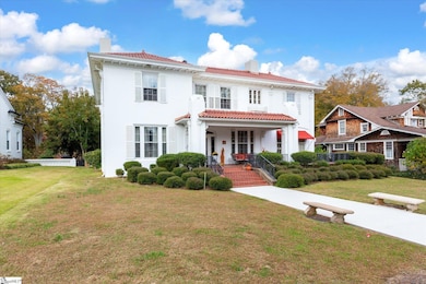 780 W Main St, Laurens, SC 29360 - photo 2