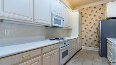 2323 Homestead Ln, Tyler, TX 75701 - photo 6