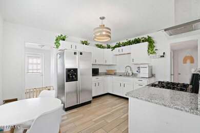 2908 Morehead Ave, El Paso, TX 79930 - photo 6