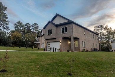 270 Honeysuckle Ave, Lawrenceville, GA 30046 - photo 3