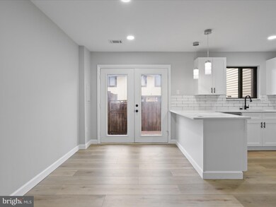 12554 Forest Hill Rd, Woodbridge, VA 22192 - photo 7