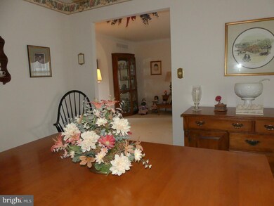 225 Bond Ave, Reisterstown, MD 21136 - photo 6