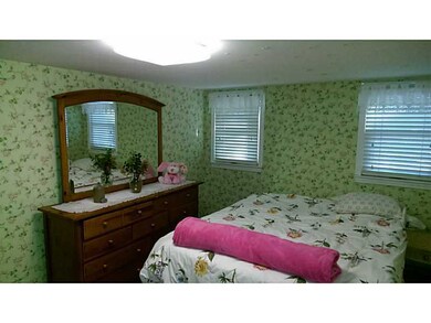 509 Forbes St, Riverside, RI 02915 - photo 4