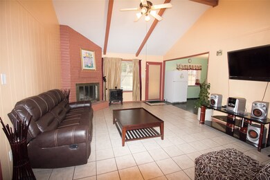 9915 Loggers Trail Ct, Houston, TX 77040 - photo 7