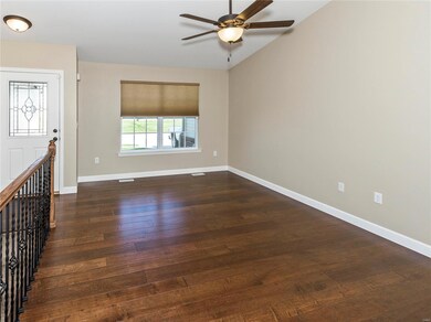 2053 Briarbend Ct, Maryville, IL 62062 - photo 3