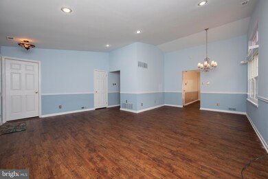 40 Woodvale Dr, Atco, NJ 08004 - photo 4