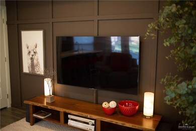 2202 Robin Ln, Mission, TX 78572 - photo 6