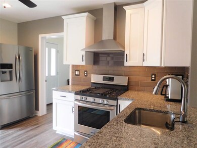 625 3rd Ave E, Cresco, IA 52136 - photo 6