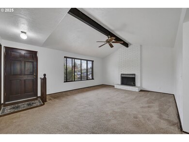 2480 Chuckanut St, Eugene, OR 97408 - photo 6