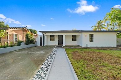 705 E 9th Ln, Hialeah, FL 33010 - photo 3