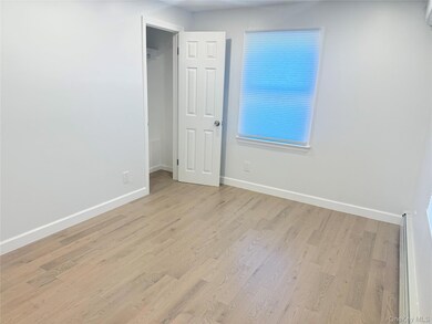 56 Heisser Ln, Farmingdale, NY 11735 - photo 7