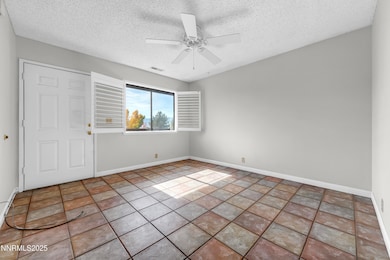 1405 Selmi Dr unit 44, Reno, NV 89512 - photo 2