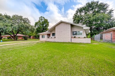 10230 Envoy St, Houston, TX 77016 - photo 4