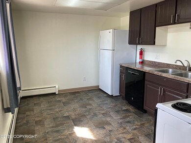 1920 W 32nd Ave unit 4, Anchorage, AK 99517 - photo 2