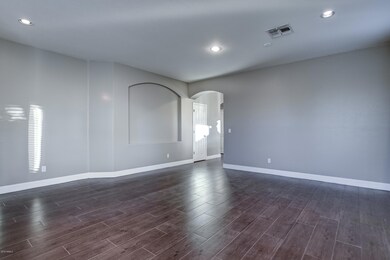 06-Family Room