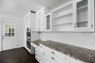 3424 S Macgregor Way, Houston, TX 77021 - photo 6