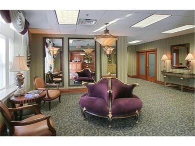 413 Stuart Cir unit 5D, Richmond, VA 23220 - photo 2