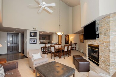 St James Place unit R-412 week 37, Beaver Creek, CO 81620 - photo 2