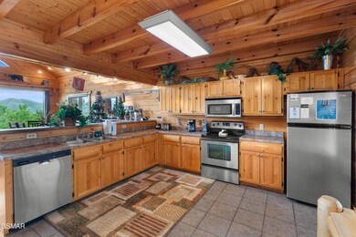 007-3105LakeviewLodgeDrive-Sevierville-T
