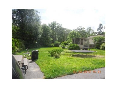 Yard/Garden. Yard