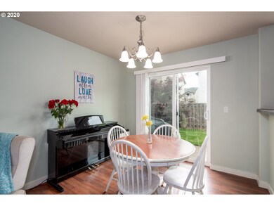 927 NW 2nd Ave, Canby, OR 97013 - photo 7