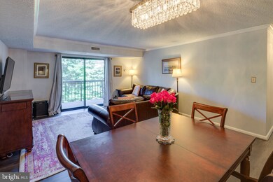 Lakeside Plaza Condominium unit 608, Baileys Crossroads, VA 22041 - photo 7