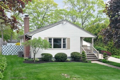 15 Chestnut St, Johnston, RI 02919 - photo 2