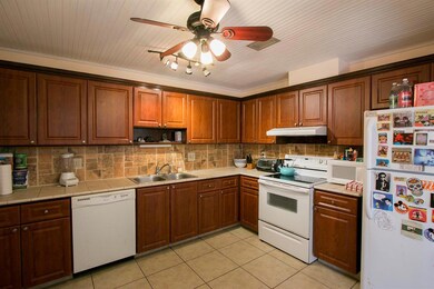 8117 Ambach Way, Hypoluxo, FL 33462 - photo 6