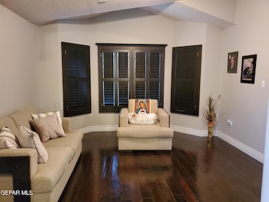 765 Desert Star Dr, Horizon City, TX 79928 - photo 5