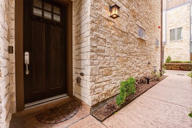 816 Yale St unit C, Houston, TX 77007 - photo 4