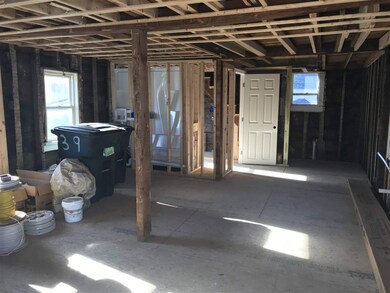 66 W Bow St, Franklin, NH 03235 - photo 3