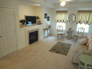 1814 Merlot Dr, Easton, PA 18045 - photo 4