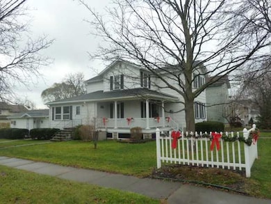 Exterior Front Over 2100 Sq Ft