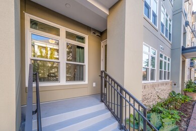 135 Pier View #105-33