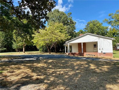 1501 Mount Tabor Church Rd, Asheboro, NC 27205 - photo 6