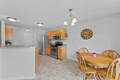 Kitchen, Breakfast Bar