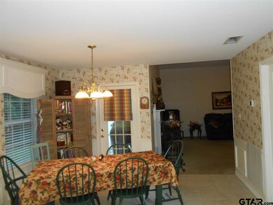 2909 2909 Rockbridge Rd, Tyler, TX 75701 - photo 5