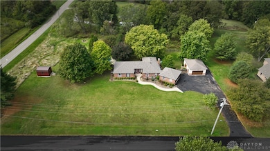 6041 Shadow Lawn Dr, Morrow, OH 45152 - photo 2