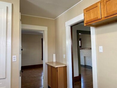 556 Spruce Ave, Sharon, PA 16146 - photo 6