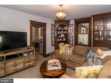 323 Union St, Doylestown, PA 18901 - photo 5