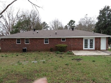 3455 Greenbriar Rd E, Macon, GA 31204 - photo 2