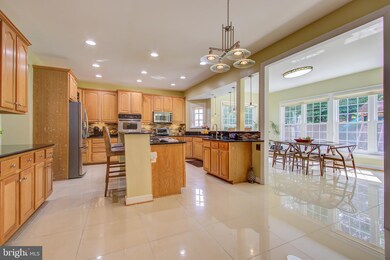 14139 Baneberry Cir, Manassas, VA 20112 - photo 3